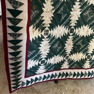 Hand Stitched Green/Maroon Quilt
Measurement: Approximately 85”x85”